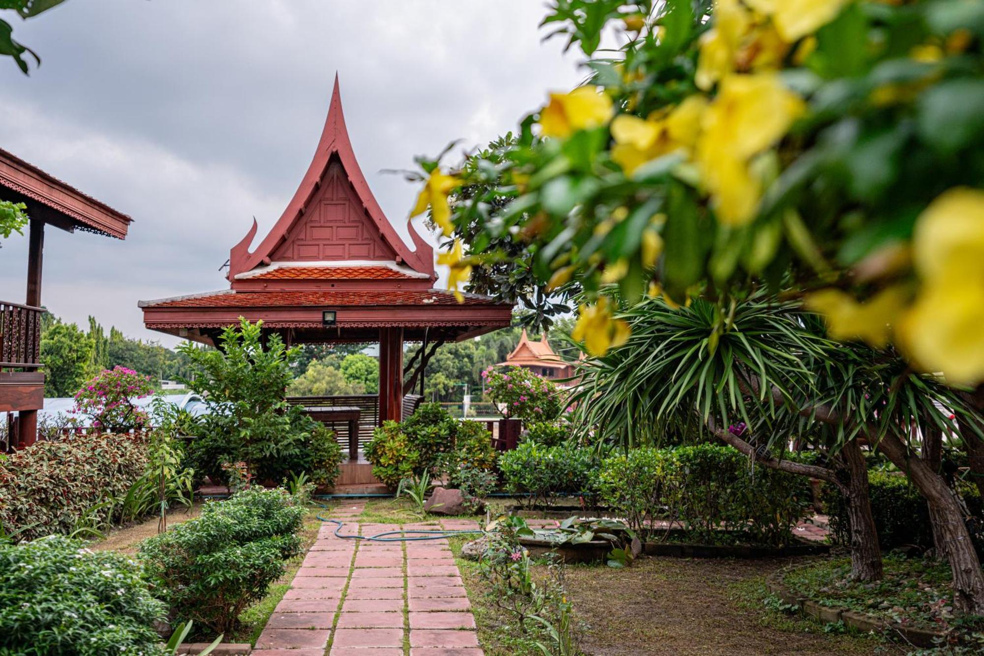 Athithara Homestay Phra Nakhon Si Ayutthaya Exteriör bild
