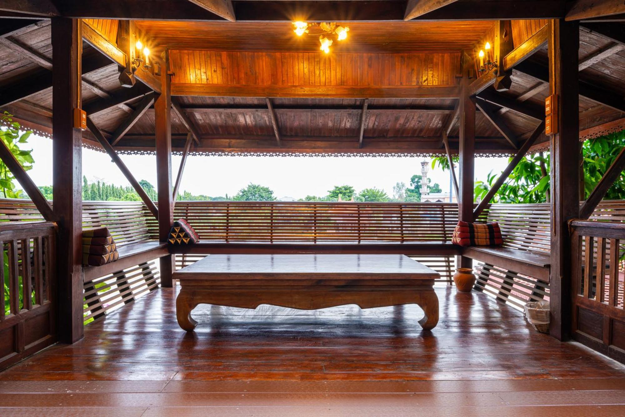 Athithara Homestay Phra Nakhon Si Ayutthaya Exteriör bild