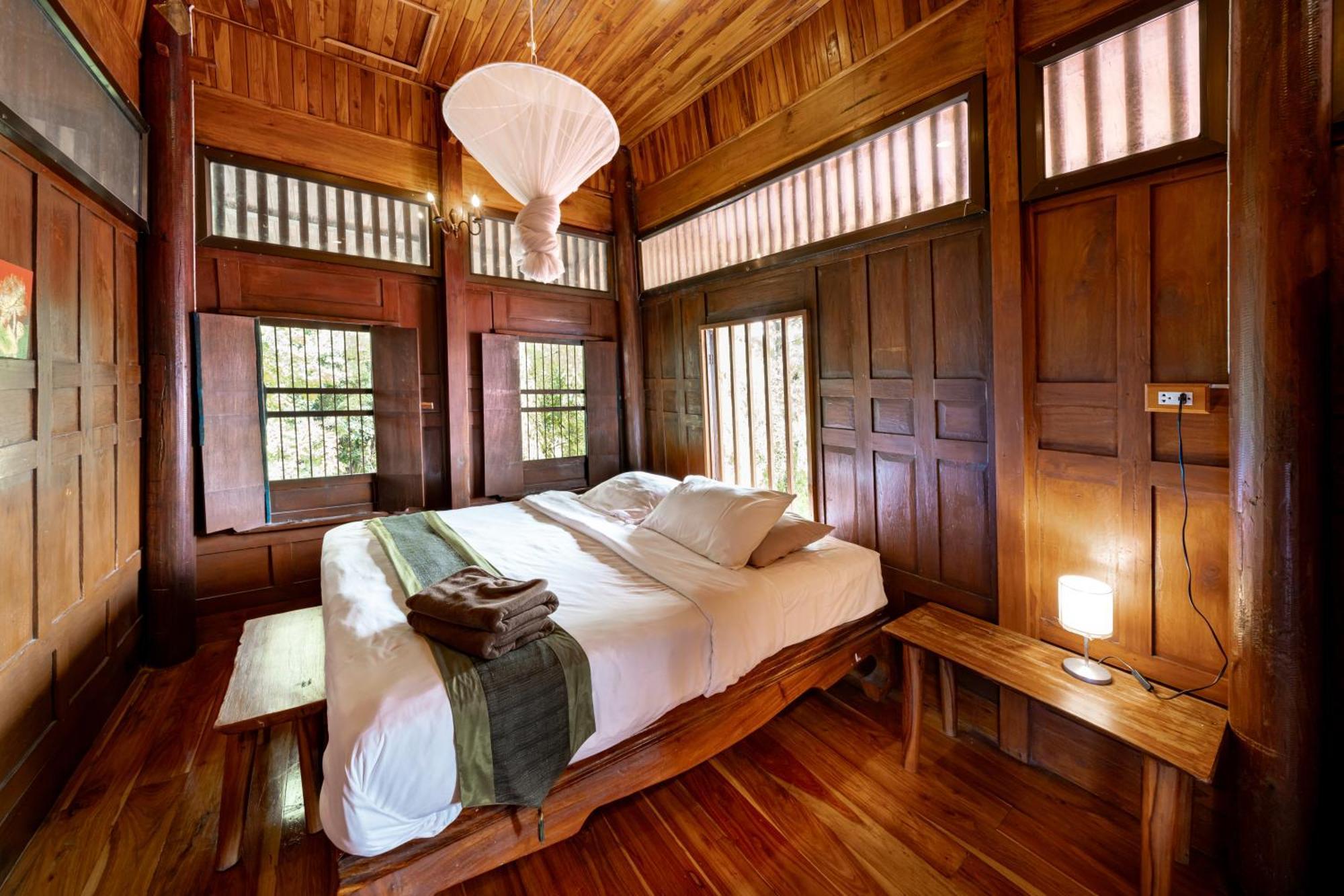 Athithara Homestay Phra Nakhon Si Ayutthaya Exteriör bild