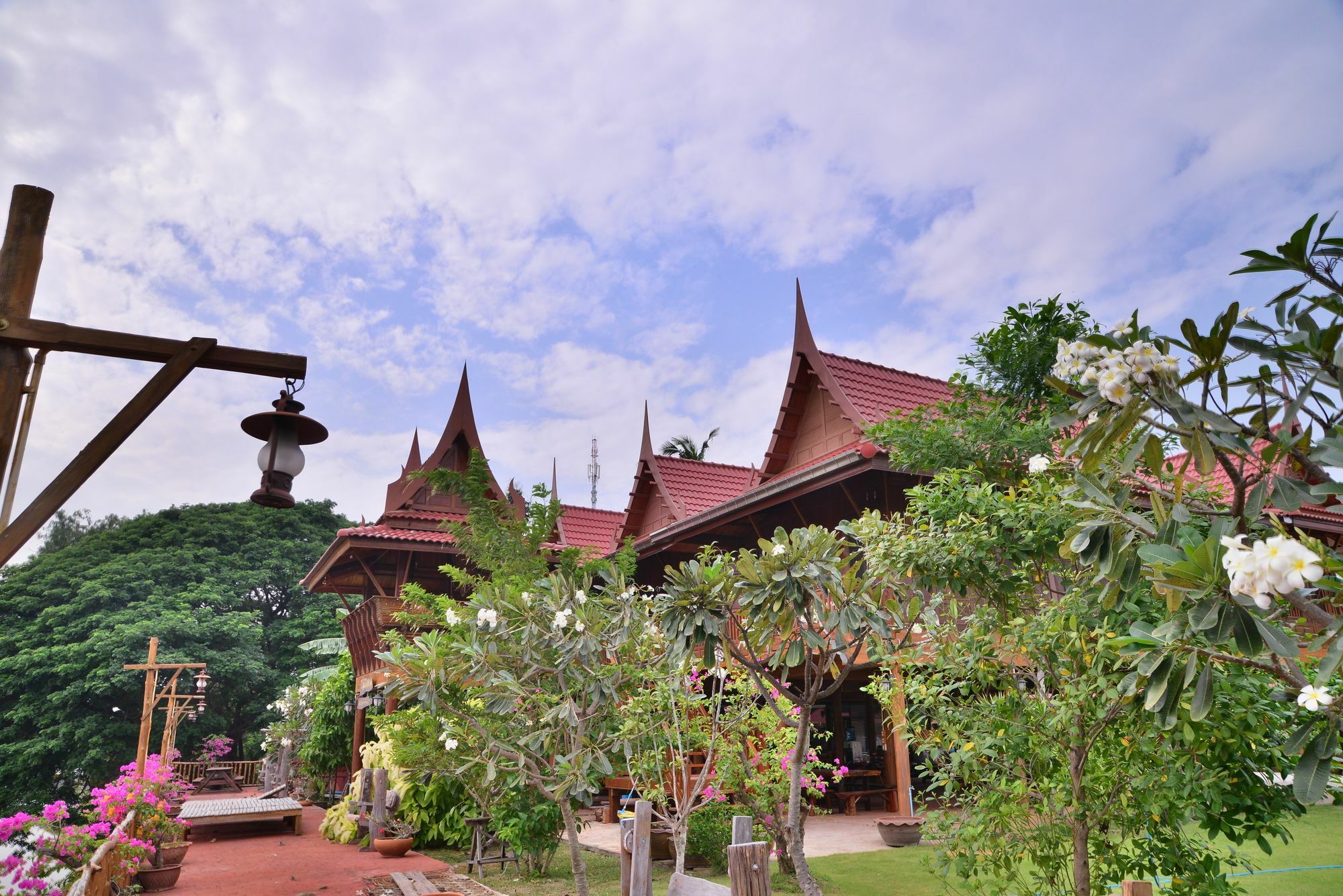 Athithara Homestay Phra Nakhon Si Ayutthaya Exteriör bild