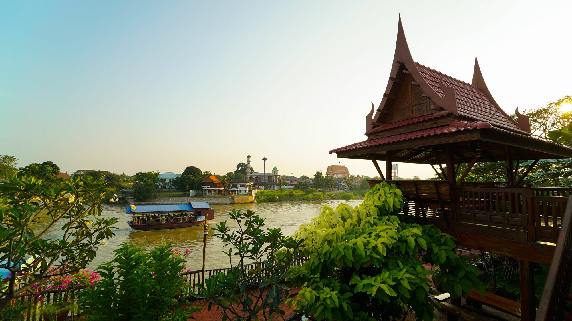 Athithara Homestay Phra Nakhon Si Ayutthaya Exteriör bild