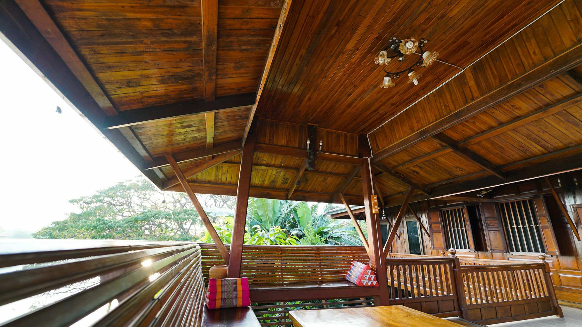 Athithara Homestay Phra Nakhon Si Ayutthaya Exteriör bild